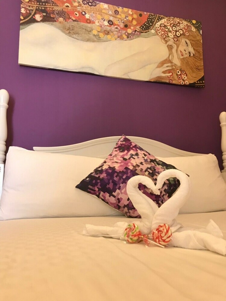 Hotel Travel Wow