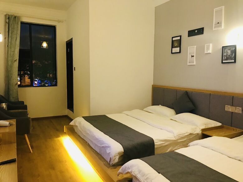 Hostal Dali Spring Field Hostel