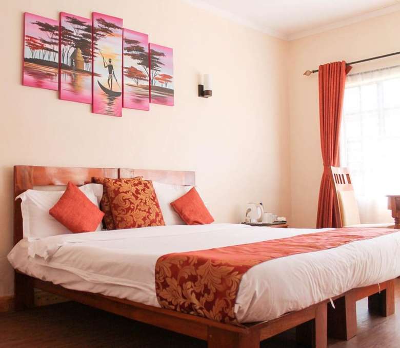 Hotel Penguin House Nanyuki