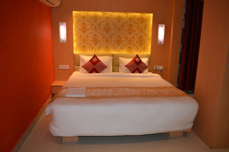 The Red Velvet Hotel