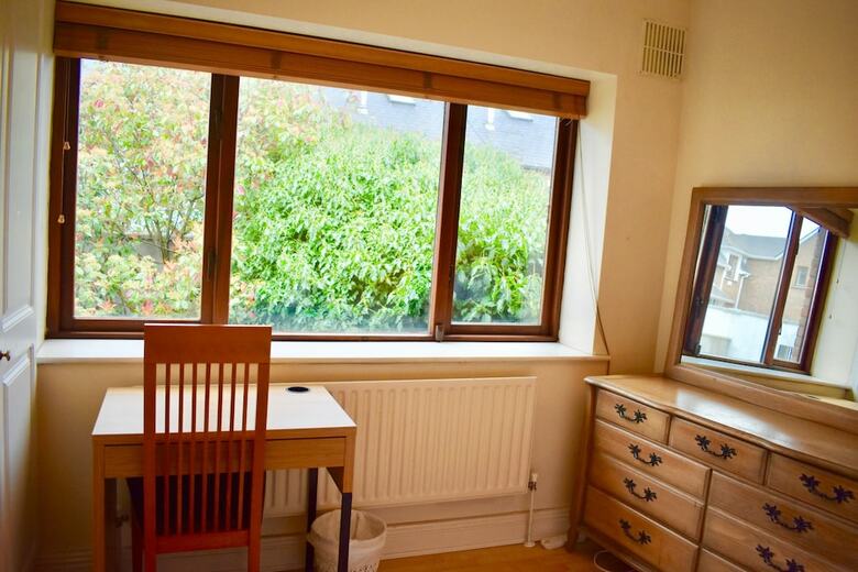 Bright 3 Bedroom House In Central Dublin