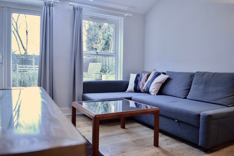 Apartamentos 2 Bedroom Garden Flat Lower Holloway