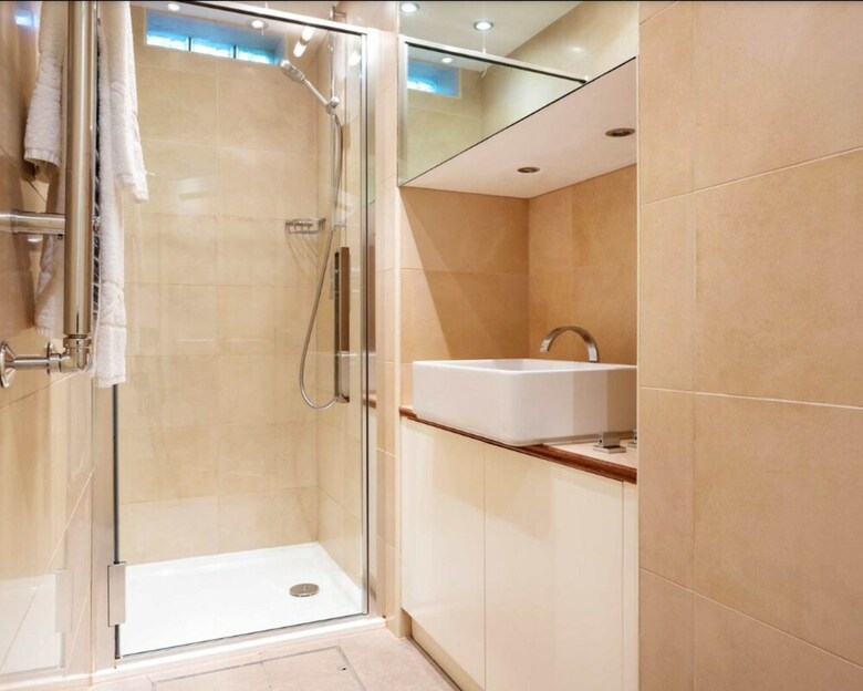 Apartamentos 3 Bedroom South Kensington Flat