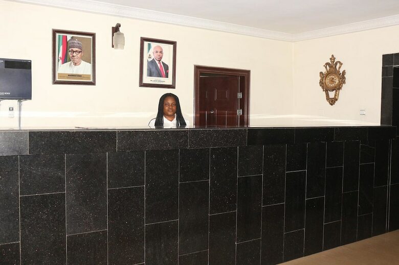 Hotel Michelle Suites