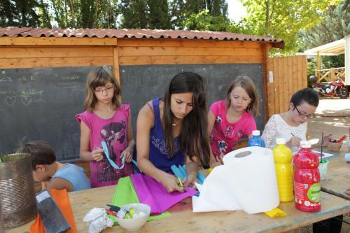 Camping Les Cadeni�res