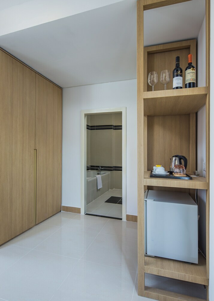 Altos Hotel