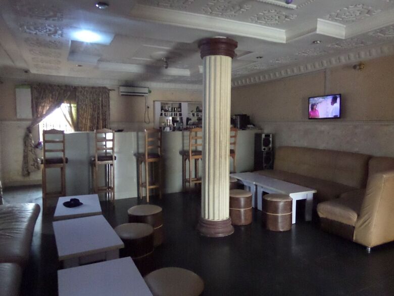 Turaki Palace Hotel Abeokuta