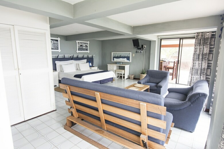 Bed & Breakfast Beachcomber Bay - Guest House