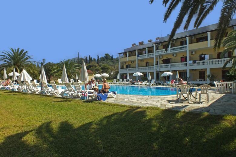 Aparthotel Tzilios Studios