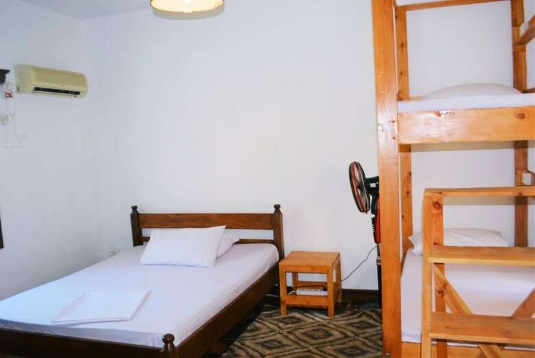 Hostal Tulia House