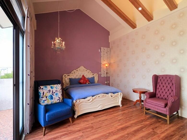 Floral Land B&B