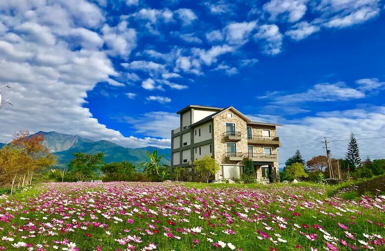 Floral Land B&B