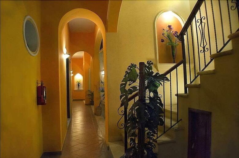 Maya Campeche Hotel