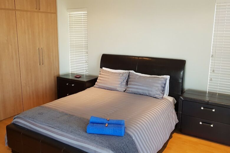 Bayview 8 Sleeper Langebaan