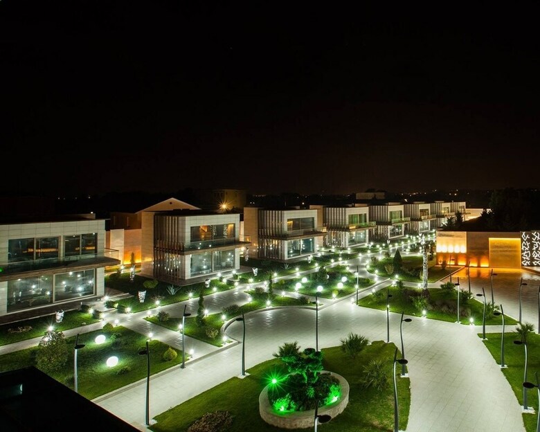 Shani Hotel & Villas