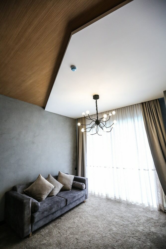 Shani Hotel & Villas