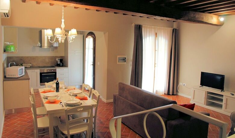 Apartamento Borgo Del Silenzio