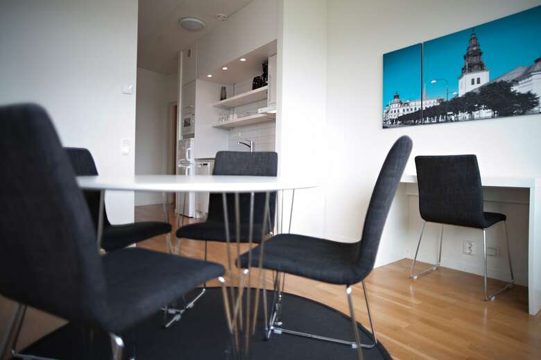 Aparthotel Sky Hotel Apartments Tornet