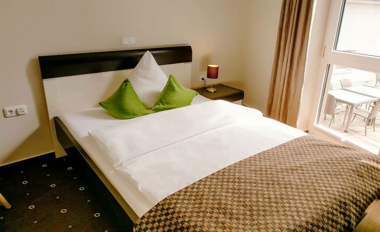 Hotel My Place