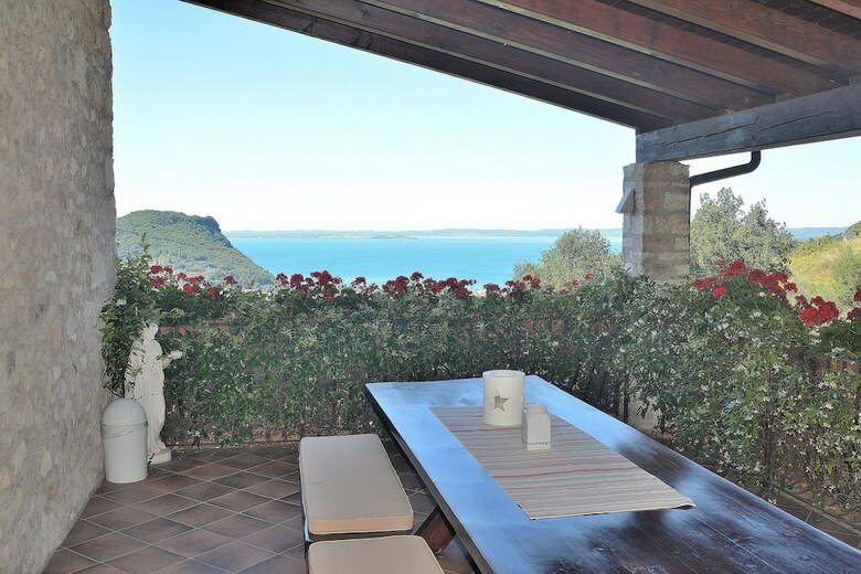 Apartment With Pool Ai Pignoi 1st Floor