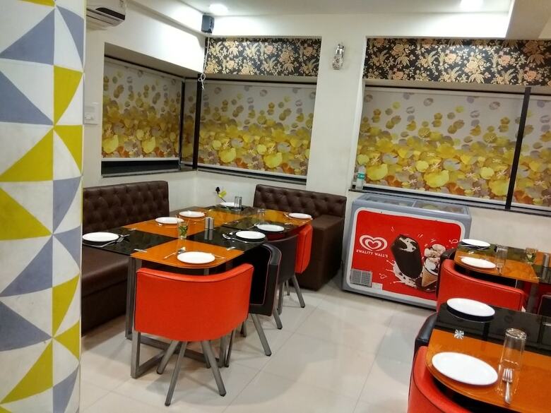 Jk Rooms 116 Hotel Taha Pride