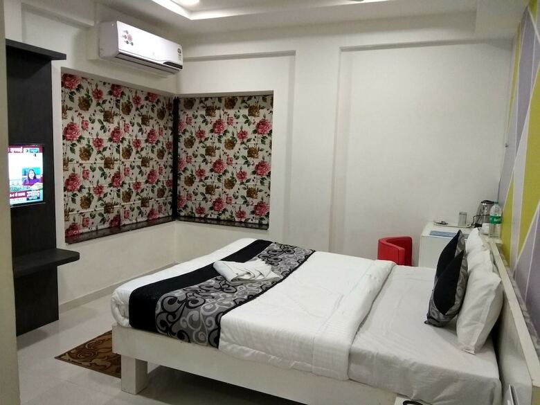 Jk Rooms 116 Hotel Taha Pride