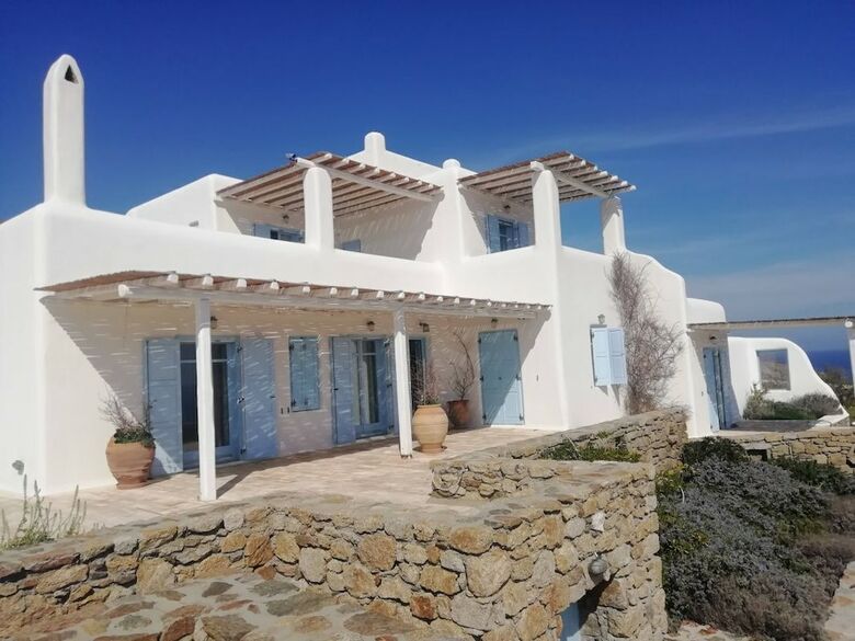 Villa Abalone By The Pearls Collection