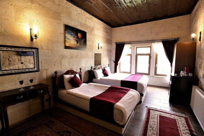 Orion Cave Hotel