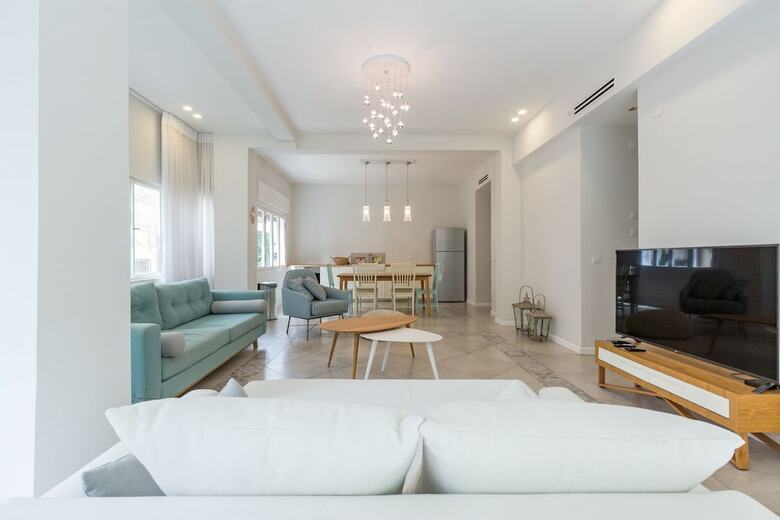 Apartamento Charming 2bdr Apt W Private Garden Tl41