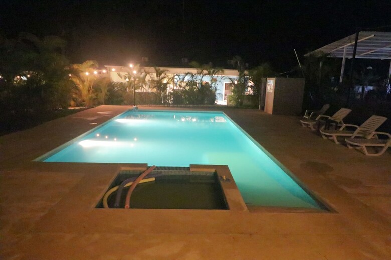 Hotel La Tica Y La Gata