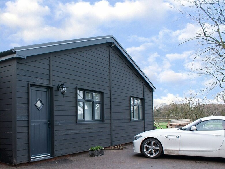 Barn Cottages Iscoyd