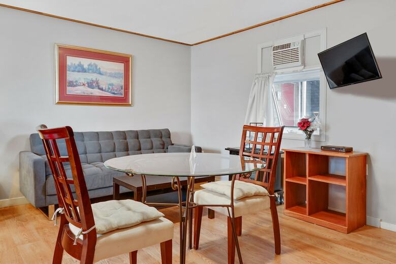 Hotel Bethel - Fort Macleod, Ab
