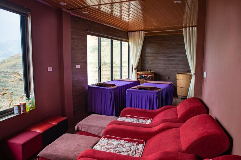 Hostal Muong Hoa River View Homestay - Hostel
