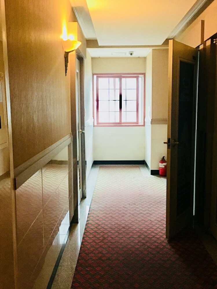 Libero Jeju Love Hotel