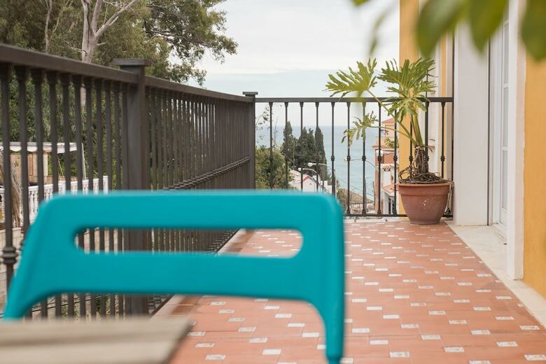 House With Garden & Pool In Malaga