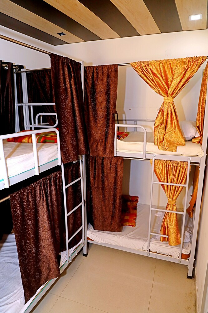 Hostal Hotel 4 U Rishikesh