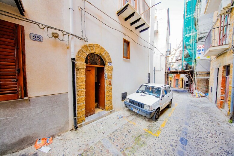 Fiore Apartment
