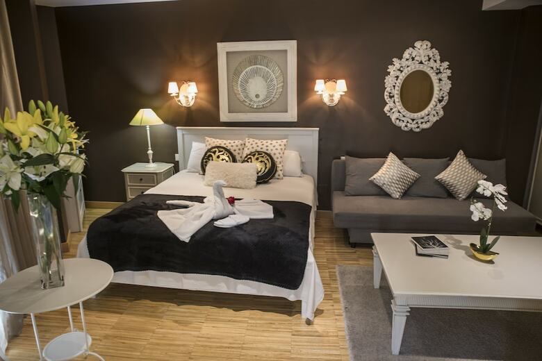 Apartamentos Oshun Plaza Mayor