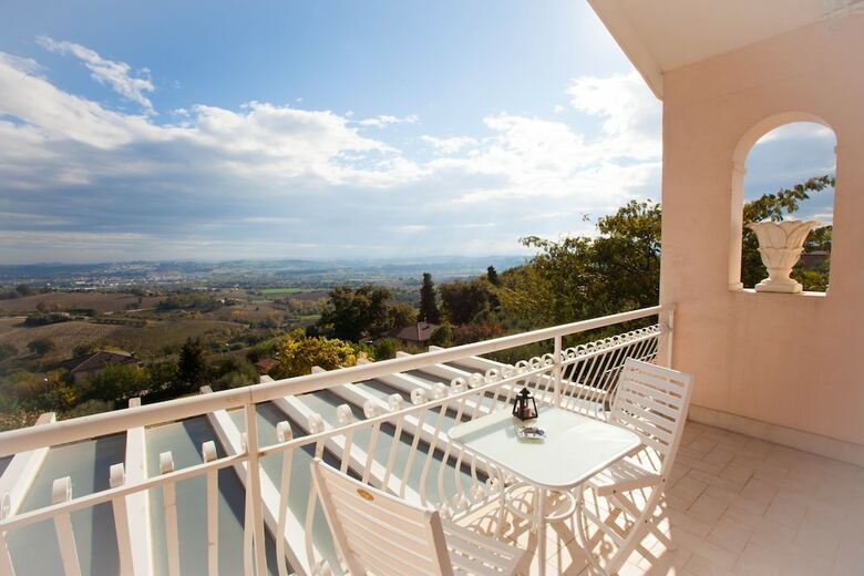 Holiday Residence Belohorizonte
