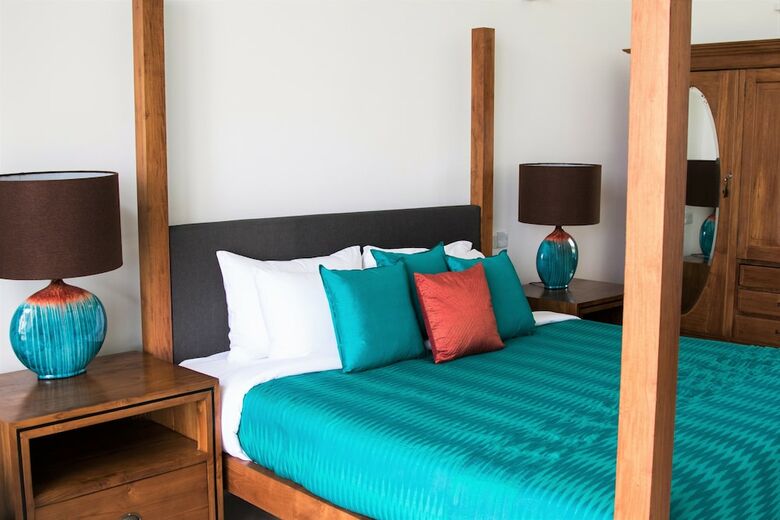 Hotel Parrotfish Bay Mirissa