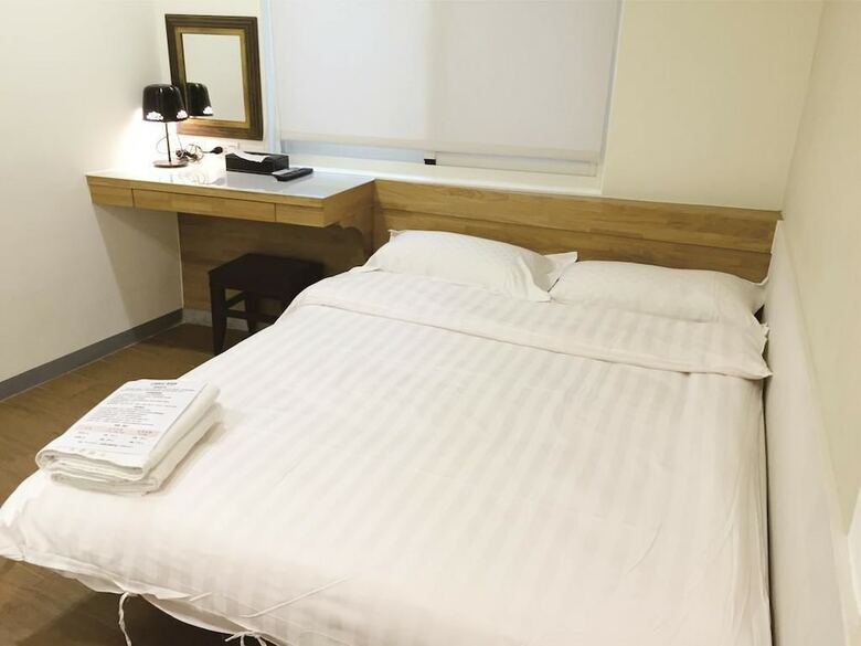 Bai Chin Hotel