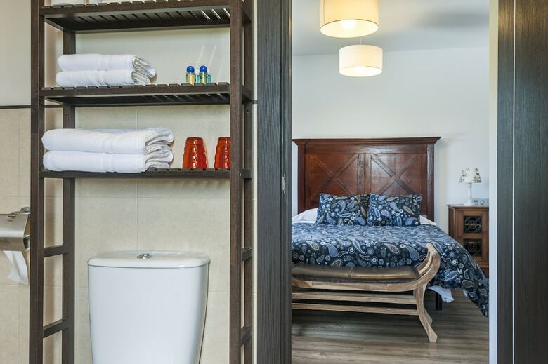 Hostal Albergue La F�brica