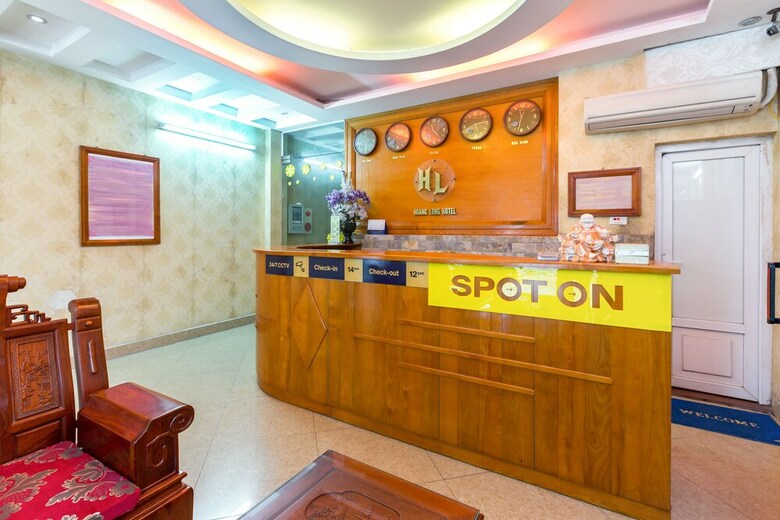 Spot On 693 Hoang Long Hotel