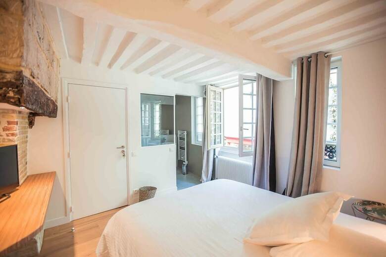 Hotel La Maison Des Arts
