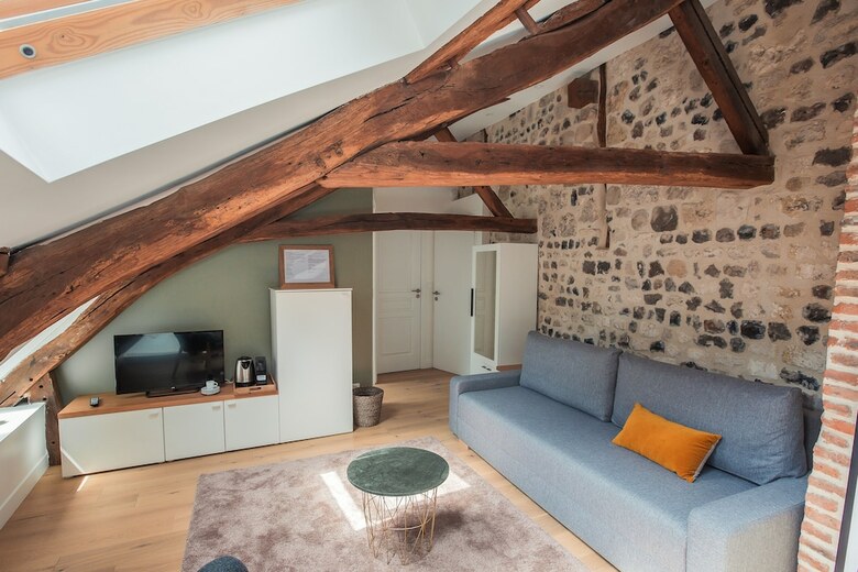 Hotel La Maison Des Arts