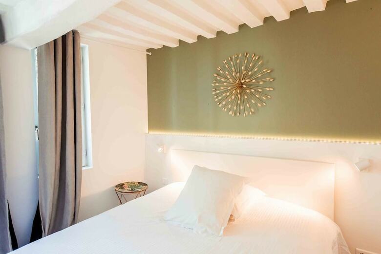 Hotel La Maison Des Arts