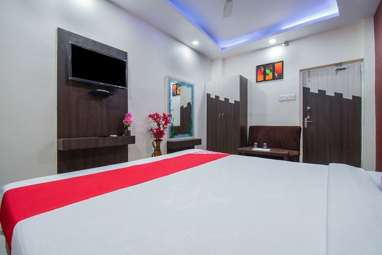 Oyo 26946 Hotel Janvi International