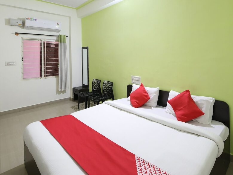 Hotel Oyo 18929 Karanji Residency