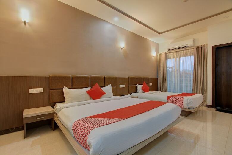 Hotel Oyo 22765 Parkview Inn