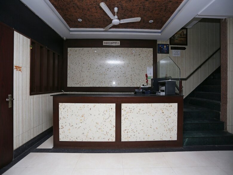 Hotel Oyo 22507 Anjuman